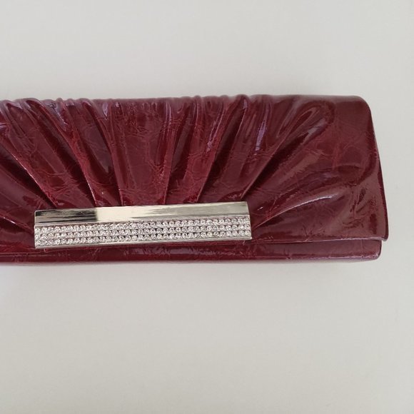 Vintage - Burgundy Clutch Purse with Faux Diamond - Picture 5 of 5